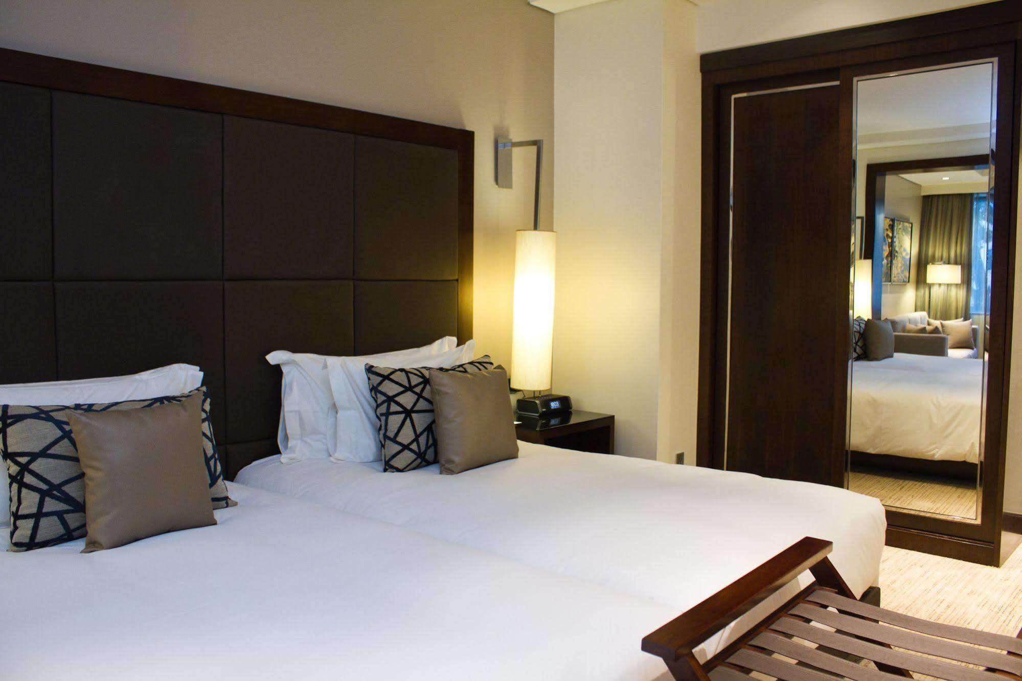 Dusitd2 Nairobi 호텔 외부 사진